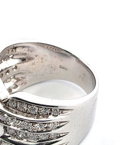 c851099c-3fce-421f-2382-82467f2c6c00