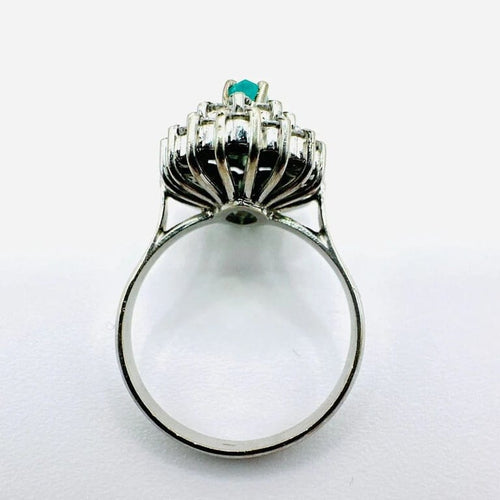 Bague 55 Bague Art déco en or blanc 750 avec diamants et émeraude marquise 58 Facettes 50360