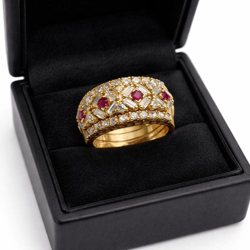 Bague 55 Bague en or jaune avec diamants et rubis 58 Facettes 50398