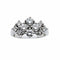 Bague 51 Bague grappe en or blanc 14 carats et diamants 58 Facettes 50406