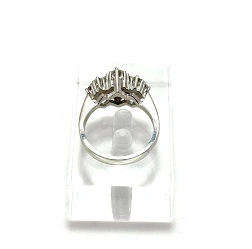 Bague 51 Bague grappe en or blanc 14 carats et diamants 58 Facettes 50406