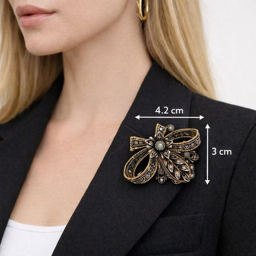 Broche Broche vintage en or jaune, argent et diamants 58 Facettes 50143