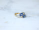 Bague 57 Toi et Moi - Bague en or jaune et blanc 18 K, saphirs de Ceylan et diamants 58 Facettes