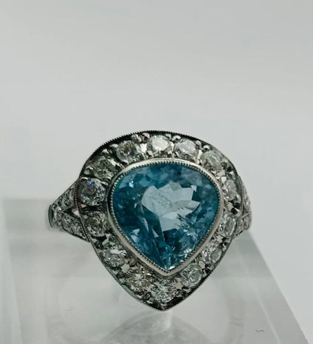 e12a0d56-b6a7-4d8d-c144-61163ad42b00