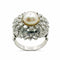 Bague 54 Bague motif floral en or blanc avec perle et diamants 58 Facettes 50277