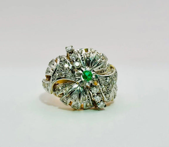Bague 54 Bague vintage en or 18 carats avec diamants et émeraude 58 Facettes 50288