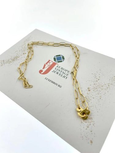 88cd7d35-f8f2-4cee-3382-988e68f68b00