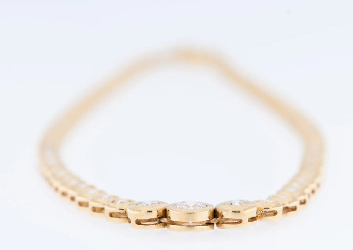 8c8d410d-cf15-462d-fb38-b89749f77200