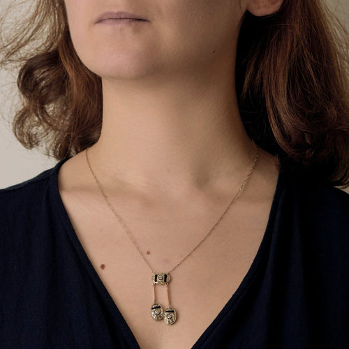 Collier Collier négligé en or blanc 18K avec saphirs et diamants 58 Facettes B250609