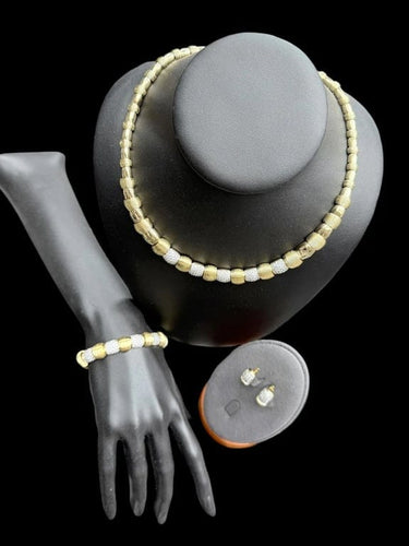Parure vintage française - Lot en or jaune et or blanc 18 carats, diamants 58 Facettes