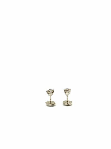 Boucles d'oreilles Boucles d’oreilles puces en or blanc 18k et diamants 58 Facettes
