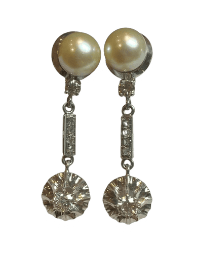 Boucles d'oreilles Boucles d’oreilles pendantes en or blanc 18k, perles et diamants 58 Facettes BO/260039