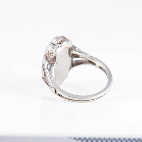 Bague 55 Bague Art déco en platine avec saphirs et diamants 58 Facettes 1
