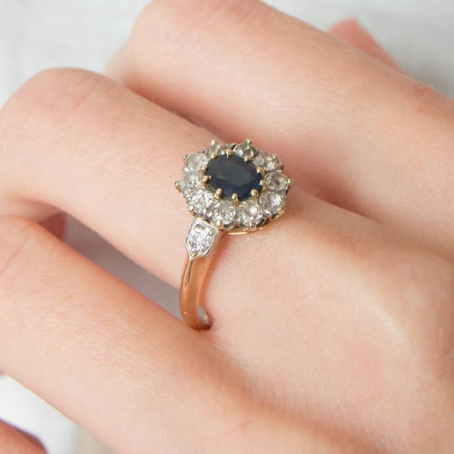 Bague 55 Bague marguerite saphir et diamants en or 18 ct 58 Facettes 1