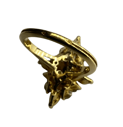 Bague 53 Bague marquise en or jaune 18K rubis et diamants 58 Facettes
