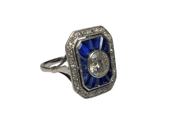 Bague 51 Bague Art déco en or, saphirs et diamants 58 Facettes