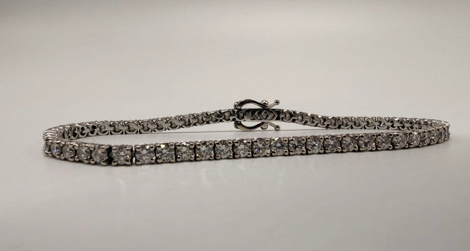 Bracelet Bracelet rivière 64 diamants en or blanc 18K, env. 3 carats 58 Facettes 250237