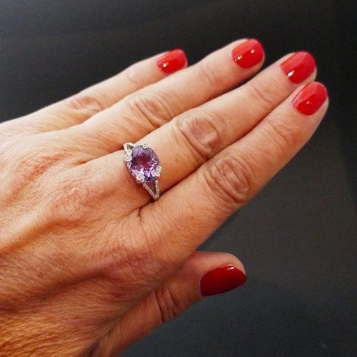 Bague 59 Bague améthyste et diamants en or blanc 18 carats 58 Facettes 1035125