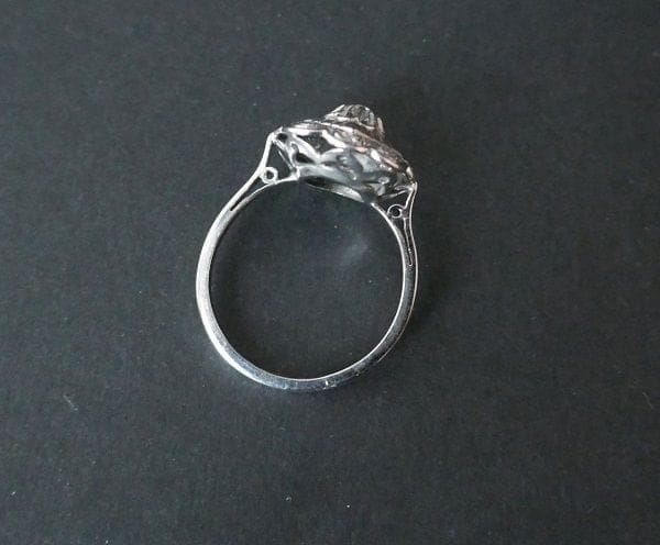 Bague 52 Bague Art déco en or et platine avec diamants 58 Facettes 940184