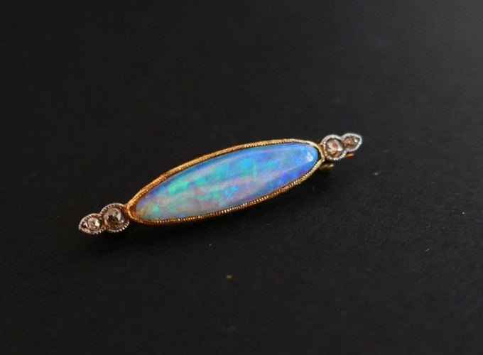 Broche Broche opale et diamants en or 58 Facettes