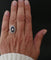 Bague 51.5 Bague Art déco en or blanc 18 carats avec diamants et saphirs 58 Facettes