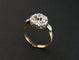 Bague 53 Bague marguerite ancienne en or jaune 18 carats, platine et diamants 58 Facettes