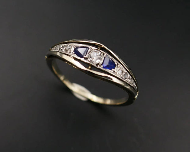 Bague 57 Bague jarretière Art déco en platine et or blanc 18 carats 58 Facettes C19-09