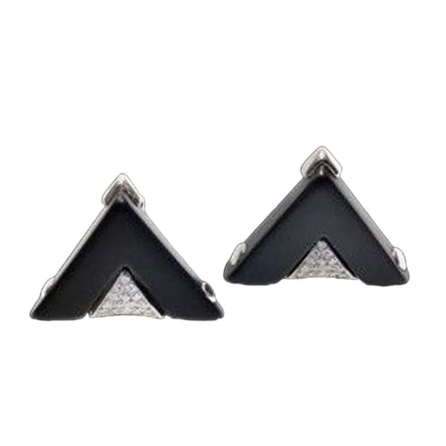 Boucles d'oreilles Boucles d’oreilles en or blanc 18 carats avec onyx et diamants 58 Facettes MG-201033