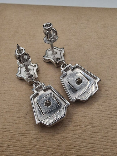 1e2ee0f8-e6e0-40f1-51bd-65b64d99de00