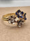 Bague 54 Bague vintage motif bouquet de fleurs en or jaune 18 carats et émail 58 Facettes