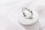 Bague 62 Alliance homme carrée sertie d’un diamant taille princesse en or blanc 58 Facettes 250065