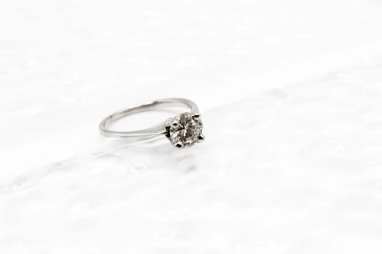 ac3a1e00-c146-4dde-7d45-9898b184ca00