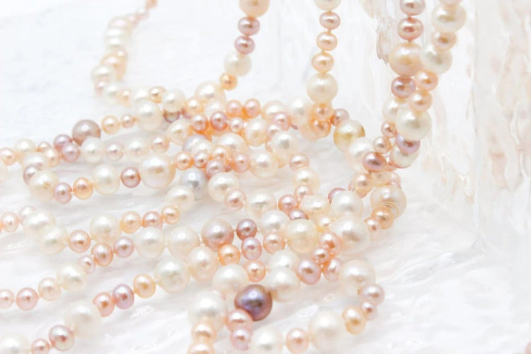 Collier Collier long en perles d’eau douce 240 cm 58 Facettes 250472