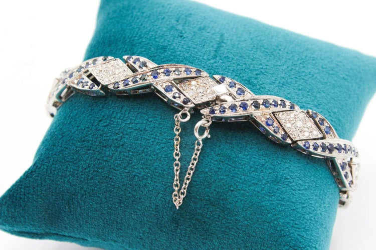 Bracelet Bracelet en or blanc 750, diamants et saphirs 58 Facettes 240055