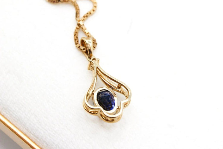Pendentif EROSE - Pendentif en or jaune 750 serti saphir et diamant 58 Facettes 240663
