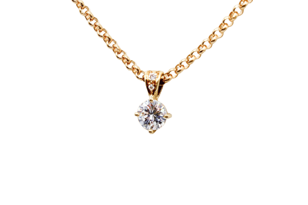 Pendentif Pendentif en or jaune 750/000 et diamants naturels 58 Facettes 240306