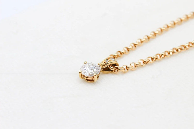 Pendentif Pendentif en or jaune et diamants naturels 58 Facettes 240306