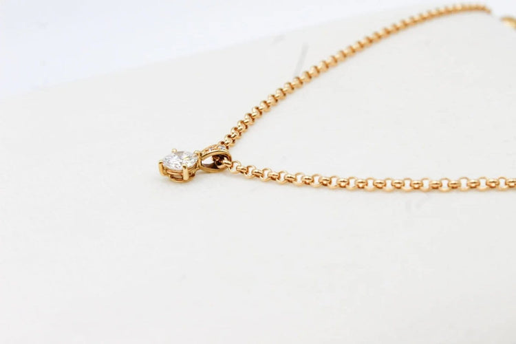 Pendentif Pendentif en or jaune et diamants naturels 58 Facettes 240306