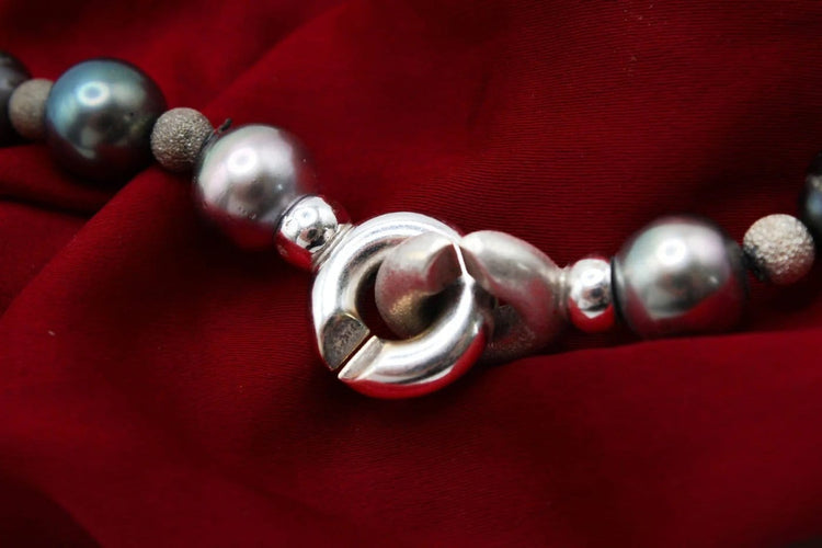 Collier Collier en perles de Tahiti et or blanc 58 Facettes 240132