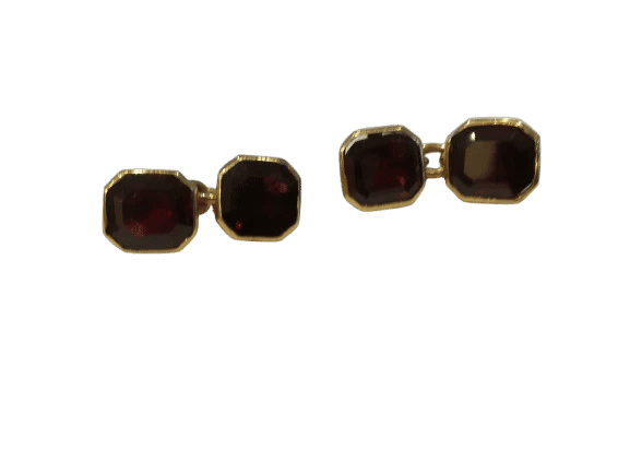 Boutons de manchette Boutons de manchette en or jaune 18 ct et grenats 58 Facettes