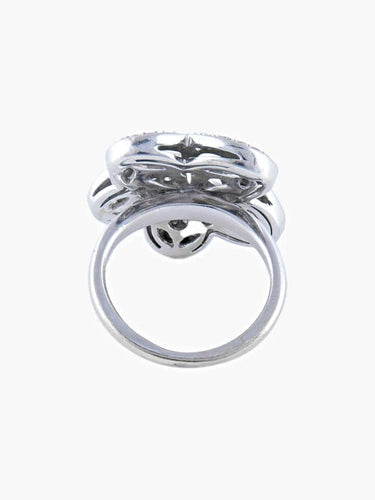 Bague 51 Bague fleur en or blanc 750 pavée de diamants 58 Facettes