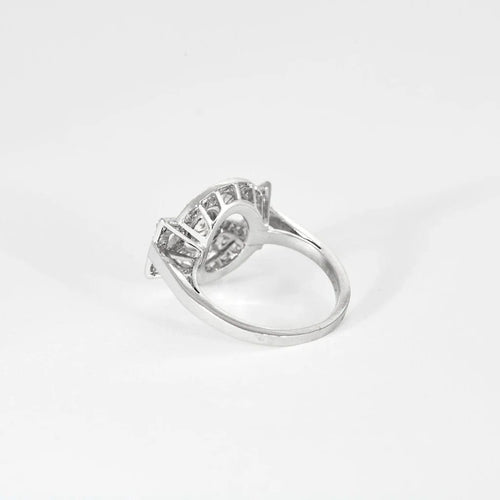 Bague 56 Bague Art déco en platine et diamants 58 Facettes