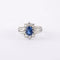 Bague 60 Bague chevalière jonc marguerite en platine, saphir et diamants 58 Facettes