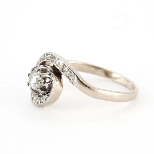 Bague 52 Bague Tourbillon en or jaune et blanc 18 carats sertie de diamants 58 Facettes
