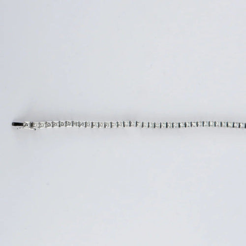 Bracelet Bracelet tennis en or blanc et diamants 58 Facettes