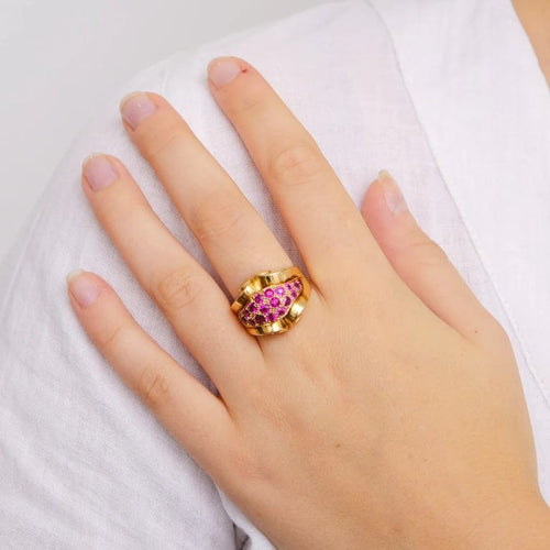 Bague 61 Bague tank ancienne en or rose 18 rubis 58 Facettes