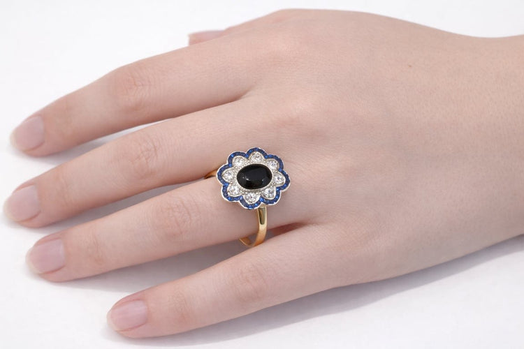 Bague 59 Bague Pompadour Art déco en or jaune et or blanc, saphir et diamants 58 Facettes