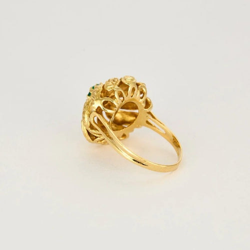 Bague 57 Bague dôme tourbillon en or jaune 750 sertie d’agates vertes 58 Facettes