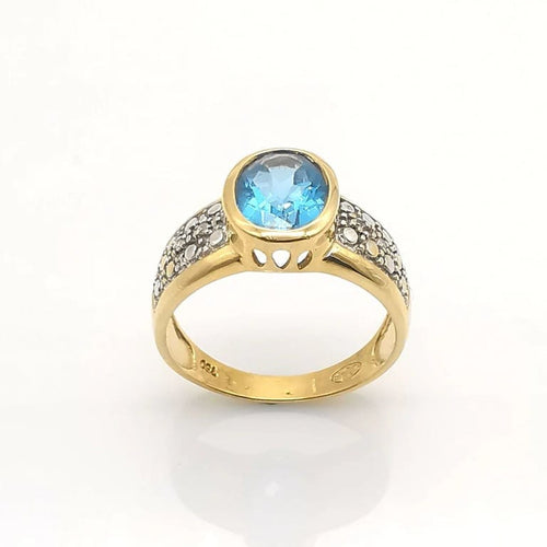 Bague 54 Bague en or jaune 18 carats avec topaze et diamants 58 Facettes