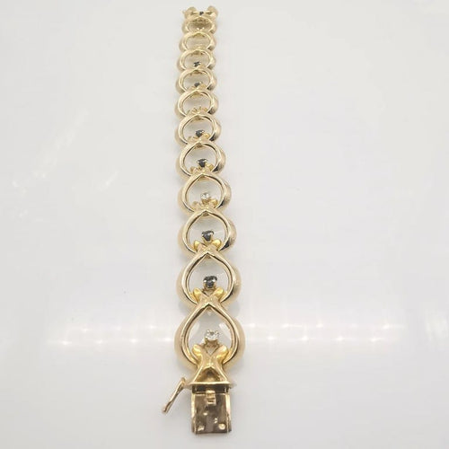 Bracelet Bracelet en or jaune 18 carats avec diamants et saphirs 58 Facettes